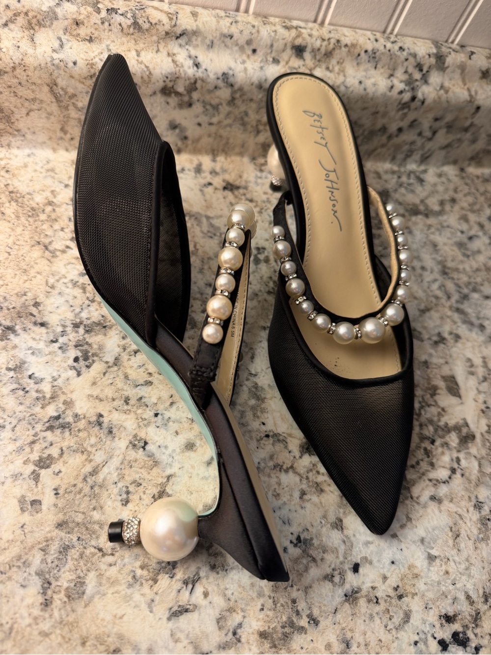Betsey Johnson Black Pearl Rhinestone Embellished Pointed Kitten Heels Sexy - Picture 6 of 9